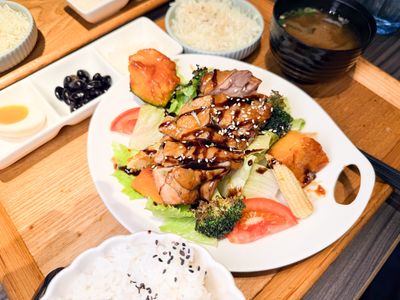 大河牧場 漢堡排專売 南港環球店 8